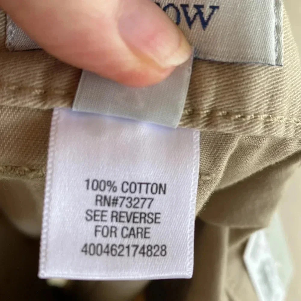 Croft & Borrow Light Tan Elasticized Sides Plus Size Cargo Shorts - Picture 12 of 13